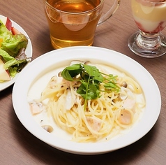 Bセット サーモンときのこのレモンクリームパスタセット