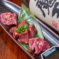 料理メニュー写真&nbsp;朝引き鶏刺し3点盛（1人前）