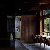 当店は、落ち着いた佇まいで、ゆったりとくつろげる空間を提供しています。美味しいとんかつを心ゆくまで楽しみながら、リラックスした時間をお過ごしください。特別なひとときを。