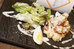 自家製ポテトサラダ