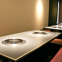 無煙ロースターを採用しています