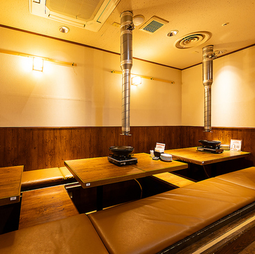 サットン焼膳博多の雰囲気1