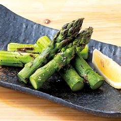 アスパラ岩塩焼き(二本)