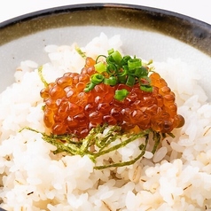 麦飯をいくら丼へ変更