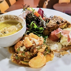 期間限定「月〜土限定キッシュプレートランチ」やってます！の写真