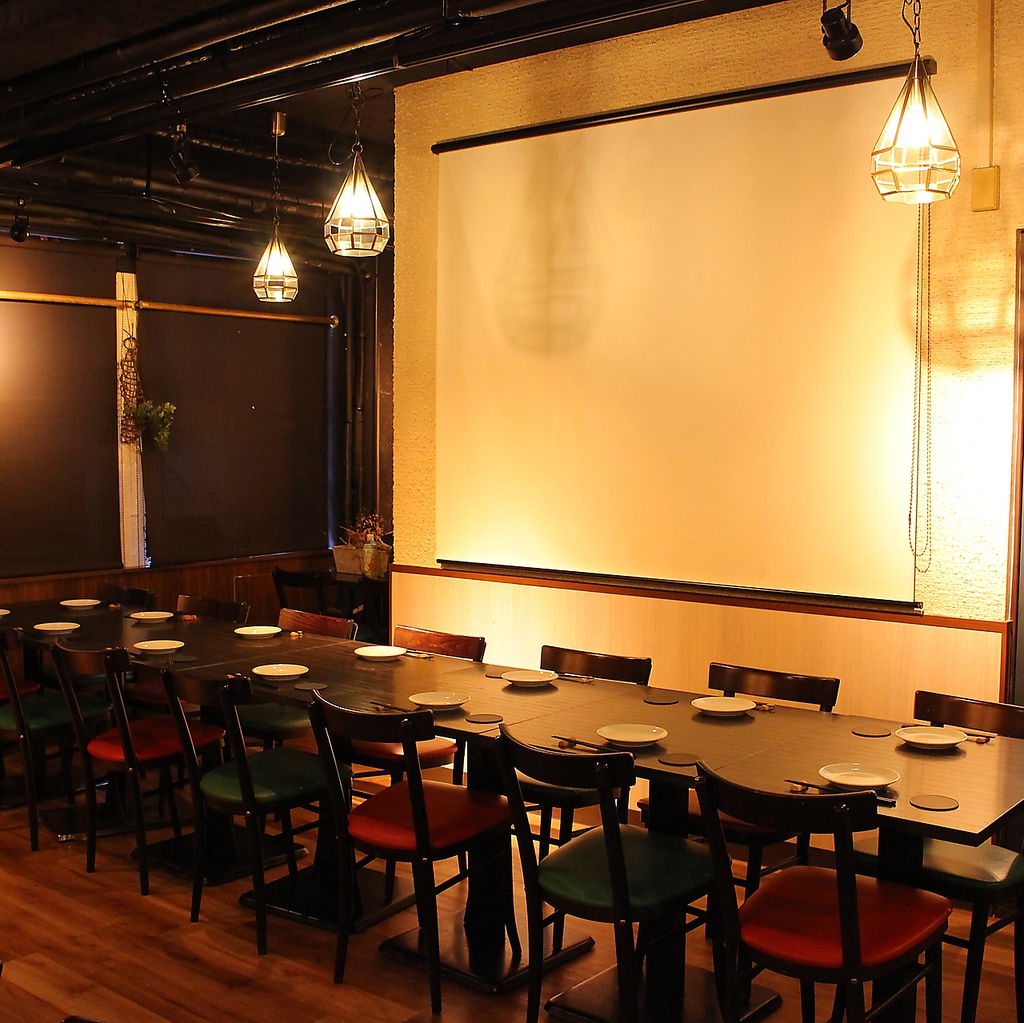 マイク・プロジェクターなど、パーティーを盛り上げる演出設備やビンゴなども充実してます♪