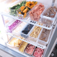 辛さも具材も自分好みにカスタマイズ！