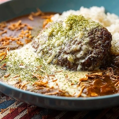 チーズインハンバーグカレー