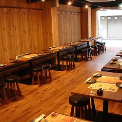 貸切は50名様~承ります。駅近くの好立地でワイワイ楽しく宴会するなら「裏難波 路地裏酒場 とんぼ」へ♪