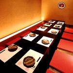 店内は全室個室！少人数から最大22名様の座敷個室までプライベートな空間でお食事とお酒を楽しめます