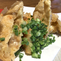 納豆とチーズのパリパリきつね揚げ