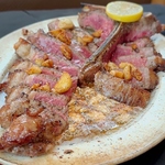 豪快な！皿で焼くステーキ