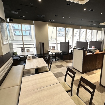 Food & Cafe 8ppycoffee フードアンドカフェハッピーコーヒーの雰囲気1
