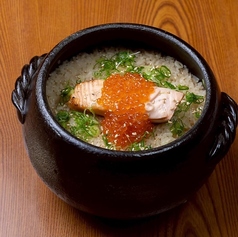 サーモンの親子土鍋御飯