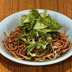 豆腐干絲の冷拌麺