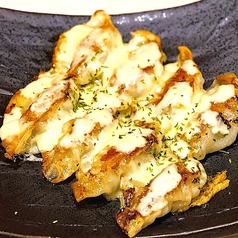 チーズ焼き餃子