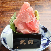 定番人気のまぐろぶつ