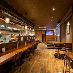 お仕事終わりのお一人様でのご利用にも安心のカウンター席をご用意☆さくっと?しっぽり?有意義な時間をお過ごしいただけます!お隣の方との出会いも一期一会。思わぬ出会いに遭遇する可能性もあるのがカウンター席ならではの特権。