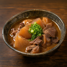 とろ染み和牛すじ大根の味噌煮込み