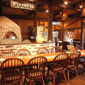 ピザ&パスタ ラパウザ 時計台前店の雰囲気1