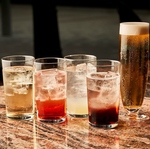 【飲み放題もご用意】単品飲み放題や飲み放題付きコース、プレミアムランクアップする事も出来ます！