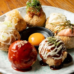 手仕込みつくね 8種の味が楽しめる!