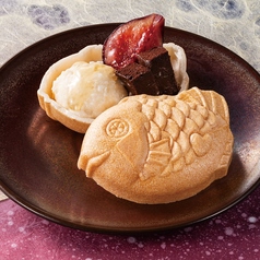 フローズンいちじくとガトーショコラの目出鯛もなか