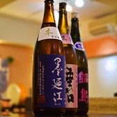 泡盛はもちろんですが、宮古島では珍しく日本酒も多数取り揃えてます