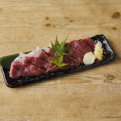 特選 馬刺し　‐霜降りロース‐