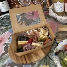 春のチーズボード