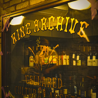 ソムリエが厳選したワインが魅力