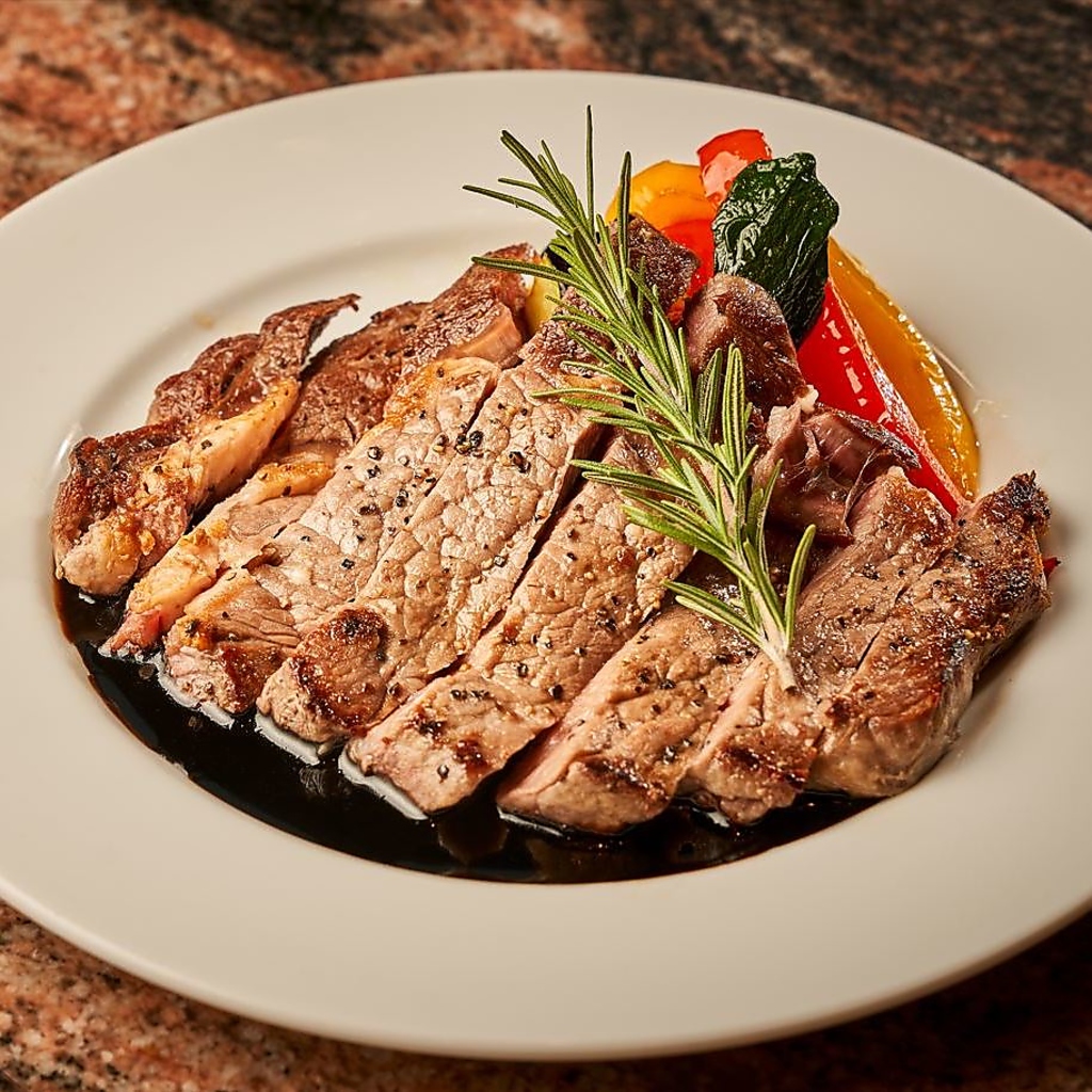 【思い出作りに…♪】大切な方の誕生日・パートナーとの記念日に誕生日デープレートでお祝い演出も。