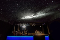 星空を眺めながら味わう黒毛和牛