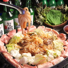 人気NO.1！旨辛チュクミサムギョプサル