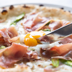 メインディッシュは熱々で召し上がれ!