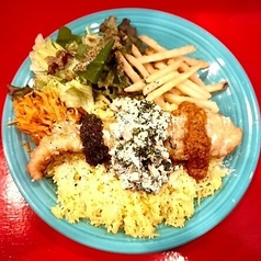 大満足！種類豊富なお得ランチセット☆