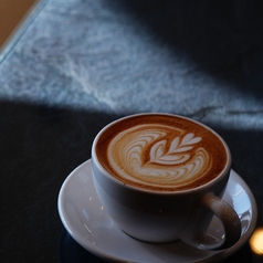 シングルオリジンラテ（ブラジル・パイナップルハニー）（Hot or Ice）