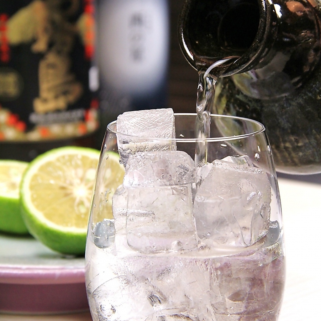 日～木限定の2時間飲み放題コースは生ビールもOK！お好きなお料理と組合わせてお楽しみいただけます