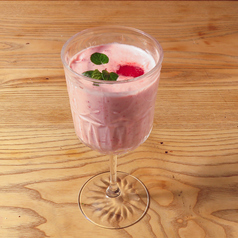 イチゴミルクの贅沢スムージー