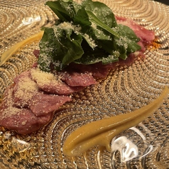 和牛のカルパッチョ バルサミコソース