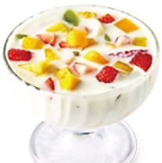 フルーツヨーグルト