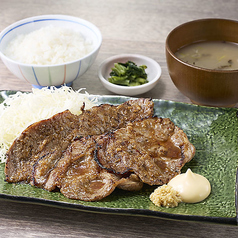 香ばし炭火のジューシー生姜焼き定食