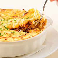 ホテルで味わう定番＆季節限定メニュー