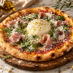 丸ごとブッラータと生ハムのルッコラピザ