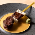 料理メニュー写真 【おすすめ】炭火焼き和牛串