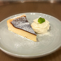 料理メニュー写真&nbsp;ベイクドチーズケーキ