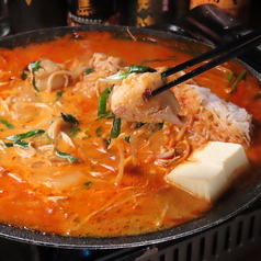 料理には、店長が厳選したこだわりのお肉を使用