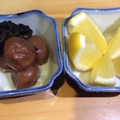 【ボトルのお供】レモン/梅干し