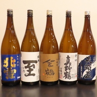 酒好き店主が厳選した佐渡の地酒全蔵&全国焼酎も必見！