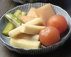 季節野菜のピクルス House-made Pickles
